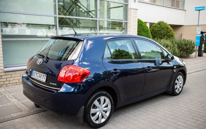 Toyota Auris cena 26900 przebieg: 162000, rok produkcji 2009 z Szczecin małe 781